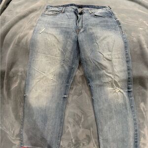 Daniel Cremieux Distressed Light Blue Jeans